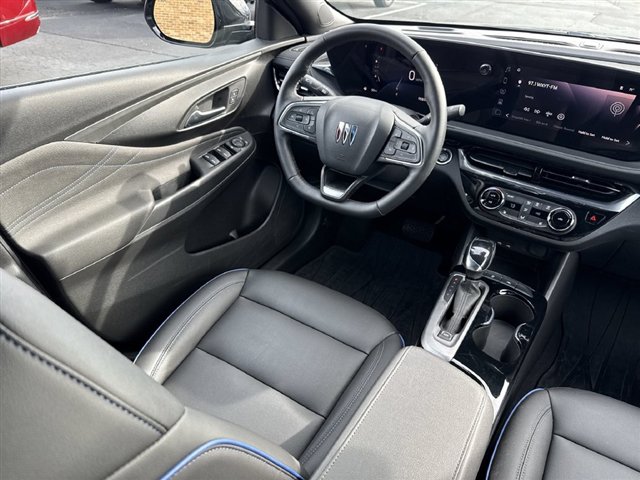 Used 2024 Buick Envista Sport Touring w/ Convenience I Package FWD image 13