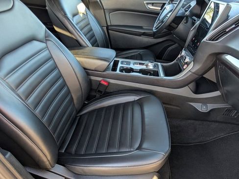 Used 2024 Ford Edge SEL image 26