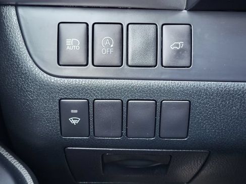 Used 2018 Toyota Highlander XLE AWD/4WD image 21