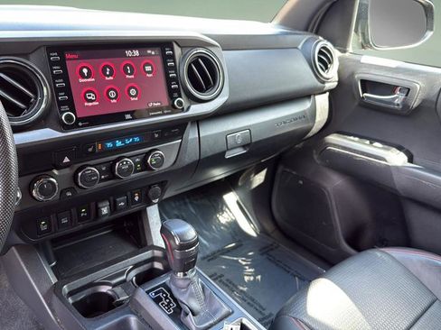 Used 2023 Toyota Tacoma TRD Pro AWD/4WD image 28