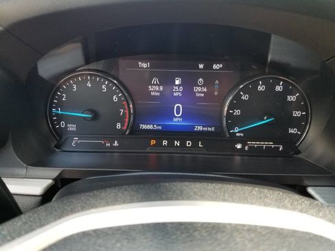 Used 2022 Ford Explorer XLT w/ Equipment Group 202A AWD/4WD image 23