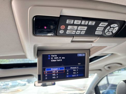 Used 2014 Honda Odyssey EX-L image 42