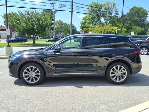 Certified 2022 Lincoln Corsair AWD w/ Premium Package image 7