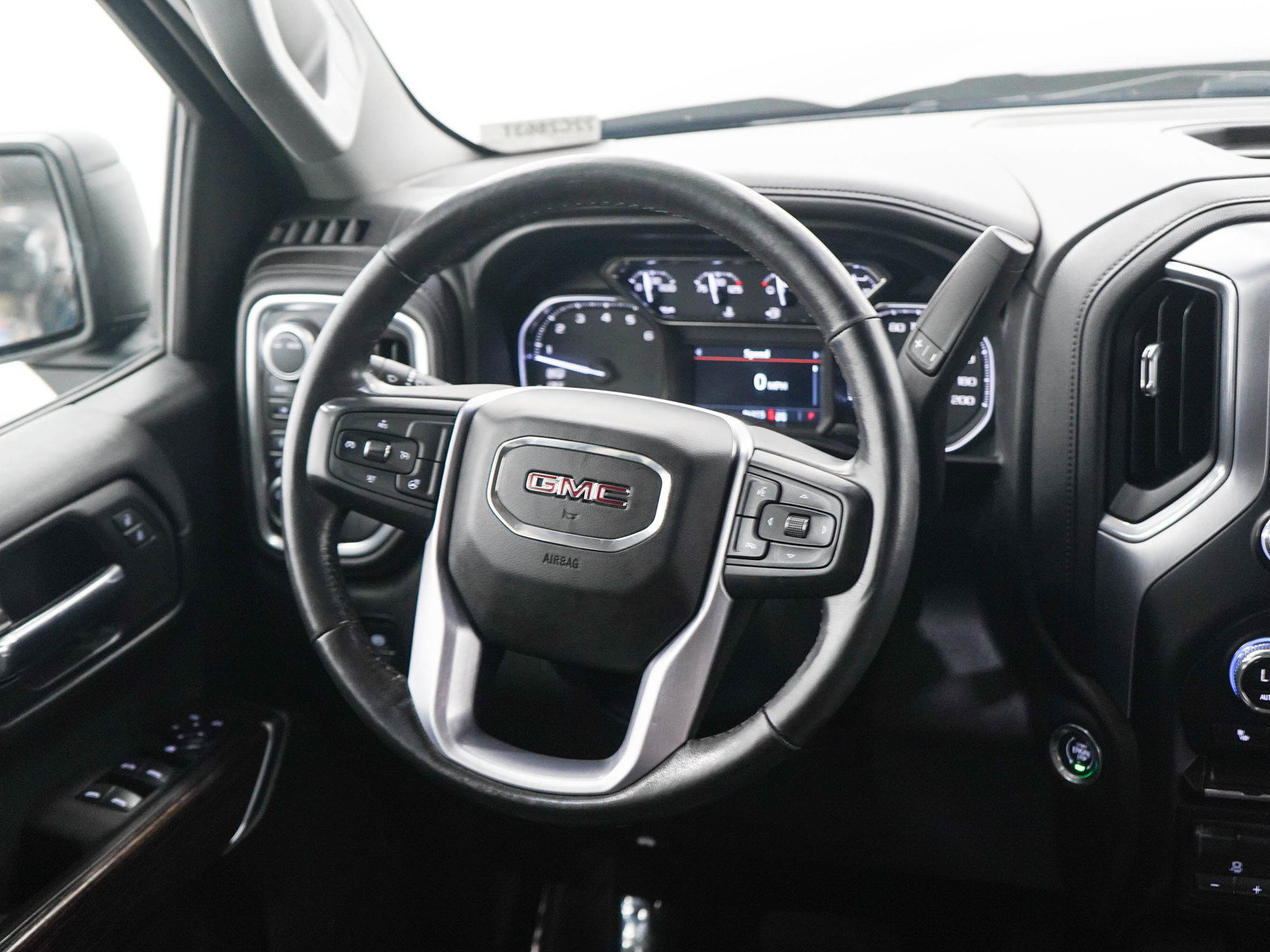 Used 2020 GMC Sierra 1500 Elevation w/ Elevation Value Package AWD/4WD image 14