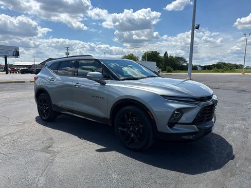 Certified 2023 Chevrolet Blazer RS w/ Driver Confidence II Package AWD/4WD image 7