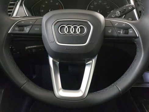 Used 2023 Audi Q5 2.0T Premium w/ Convenience Package image 42