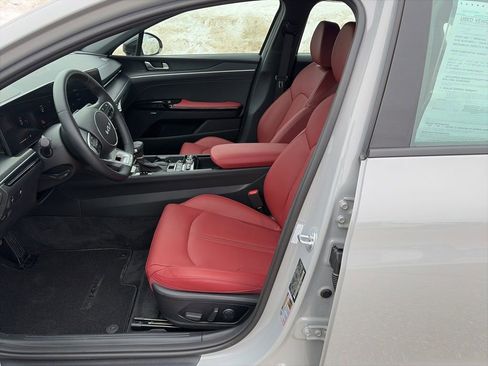 Used 2025 Kia K5 GT-Line w/ GT-Line Premium Package image 10