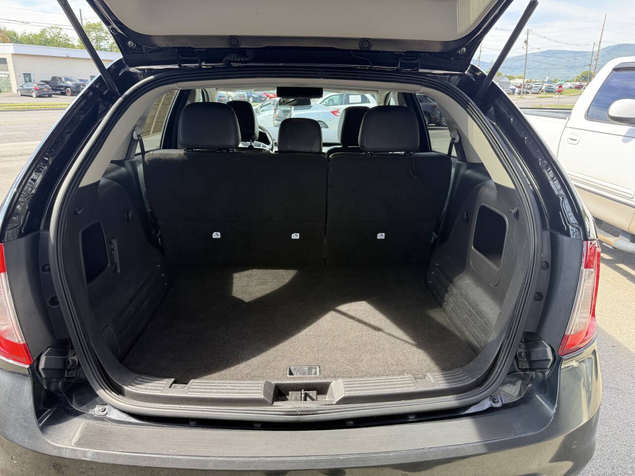 Used 2013 Ford Edge SEL AWD/4WD image 14