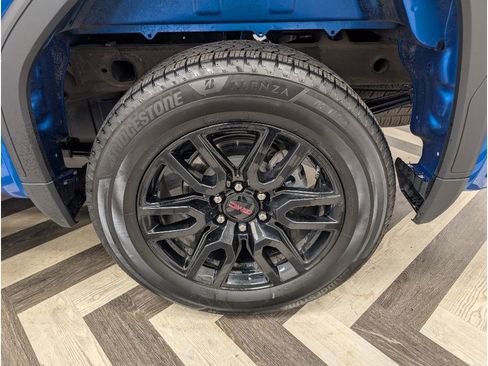 Used 2024 GMC Sierra 1500 Elevation w/ LPO, Elevation Black Package image 19