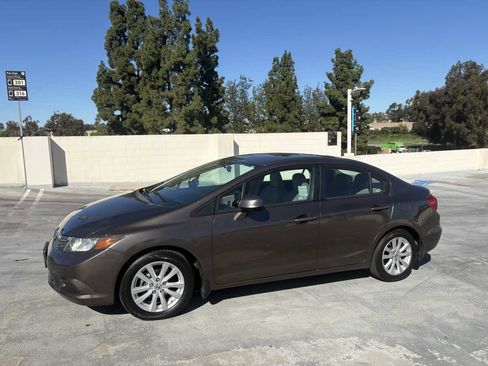 Used 2012 Honda Civic EX image 2