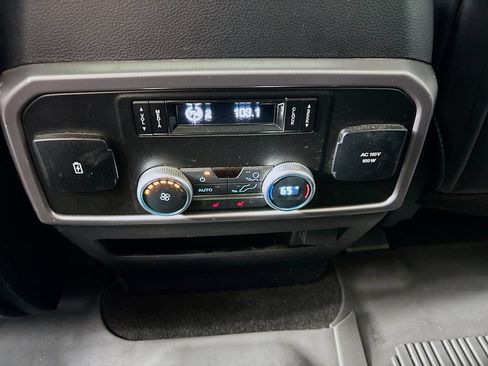 Used 2020 Ford Expedition Platinum AWD/4WD image 27