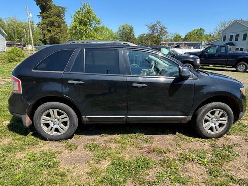Used 2010 Ford Edge SE FWD image 4