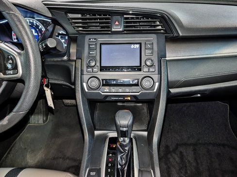 Used 2018 Honda Civic LX image 30