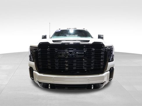 Certified 2025 GMC Sierra 3500 Denali Ultimate image 7