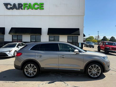 Used 2016 Lincoln MKX Reserve w/ Climate Package AWD/4WD image 18