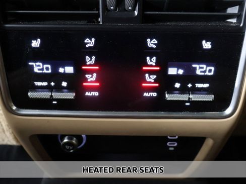 Used 2022 Porsche Cayenne GTS image 10