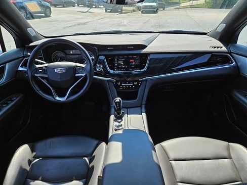 Used 2024 Cadillac XT6 Premium Luxury w/ LPO, Floor Liner Package AWD/4WD image 13