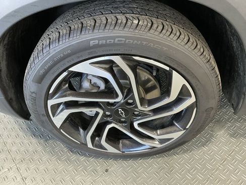 Used 2025 Chevrolet TrailBlazer RS w/ Convenience Package image 35