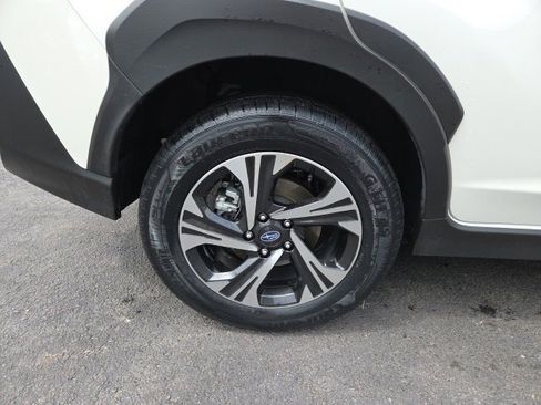 Used 2024 Subaru Crosstrek 2.0i Premium image 25