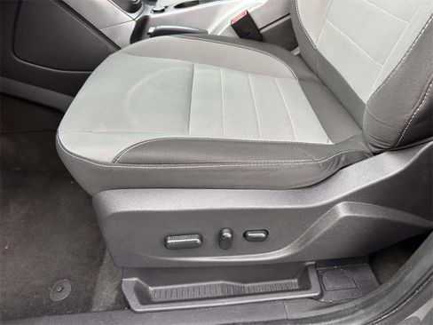Used 2014 Ford Escape SE image 18