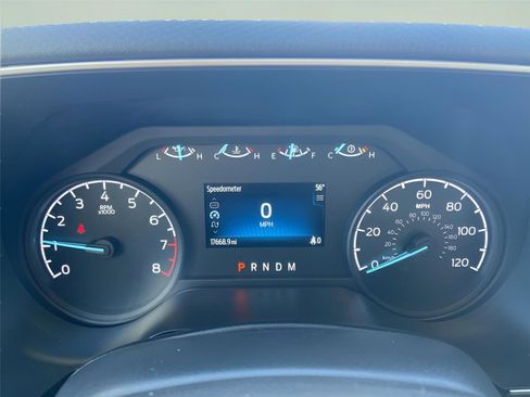 Used 2023 Ford F150 XLT w/ Trailer Tow Package image 9