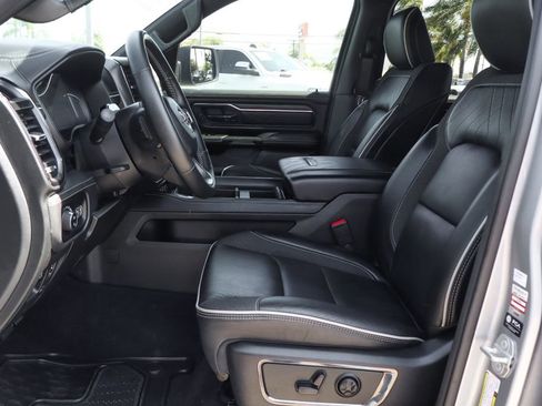 Used 2025 RAM 1500 Limited AWD/4WD image 24