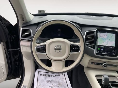 Certified 2023 Volvo XC90 B6 Plus AWD/4WD image 12
