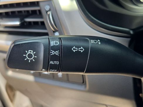 Used 2021 Kia Telluride S FWD image 27