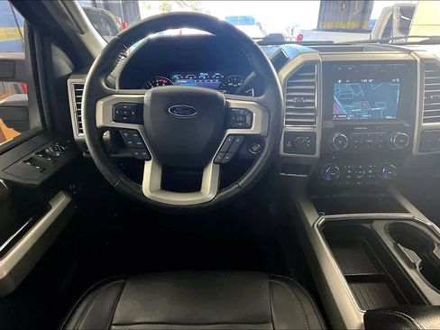 Used 2017 Ford F250 Lariat w/ Lariat Ultimate Package image 6