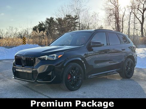 Certified 2024 BMW X1 M35i w/ Premium Package image 5