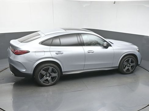Used 2024 Mercedes-Benz GLC 300 4MATIC image 49