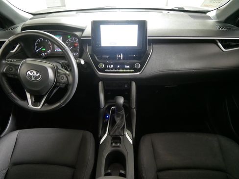 Used 2024 Toyota Corolla Cross AWD Hybrid image 10
