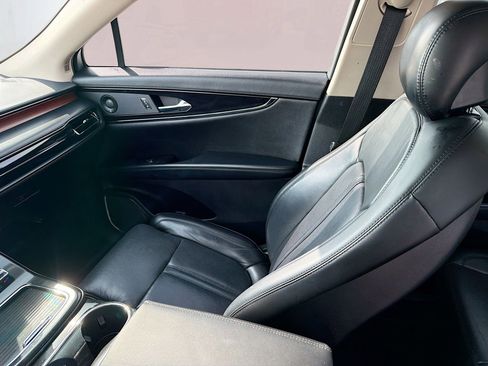 Used 2021 Lincoln Nautilus Reserve w/ Equipment Group 201A image 31