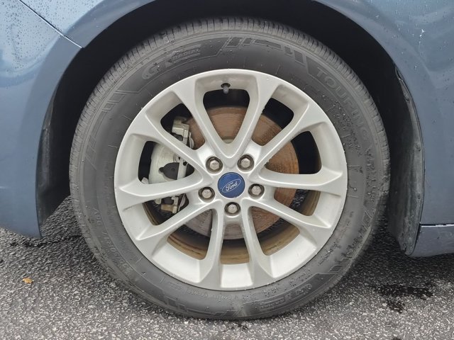 Used 2019 Ford Fusion SEL FWD image 18