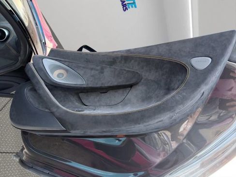 Used 2020 McLaren 600LT Spider image 14