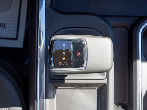 New 2026 GMC Sierra 1500 SLT w/ SLT Premium Package image 13