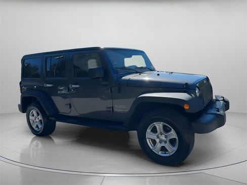 Used 2017 Jeep Wrangler Unlimited Sport w/ Quick Order Package 24S image 33