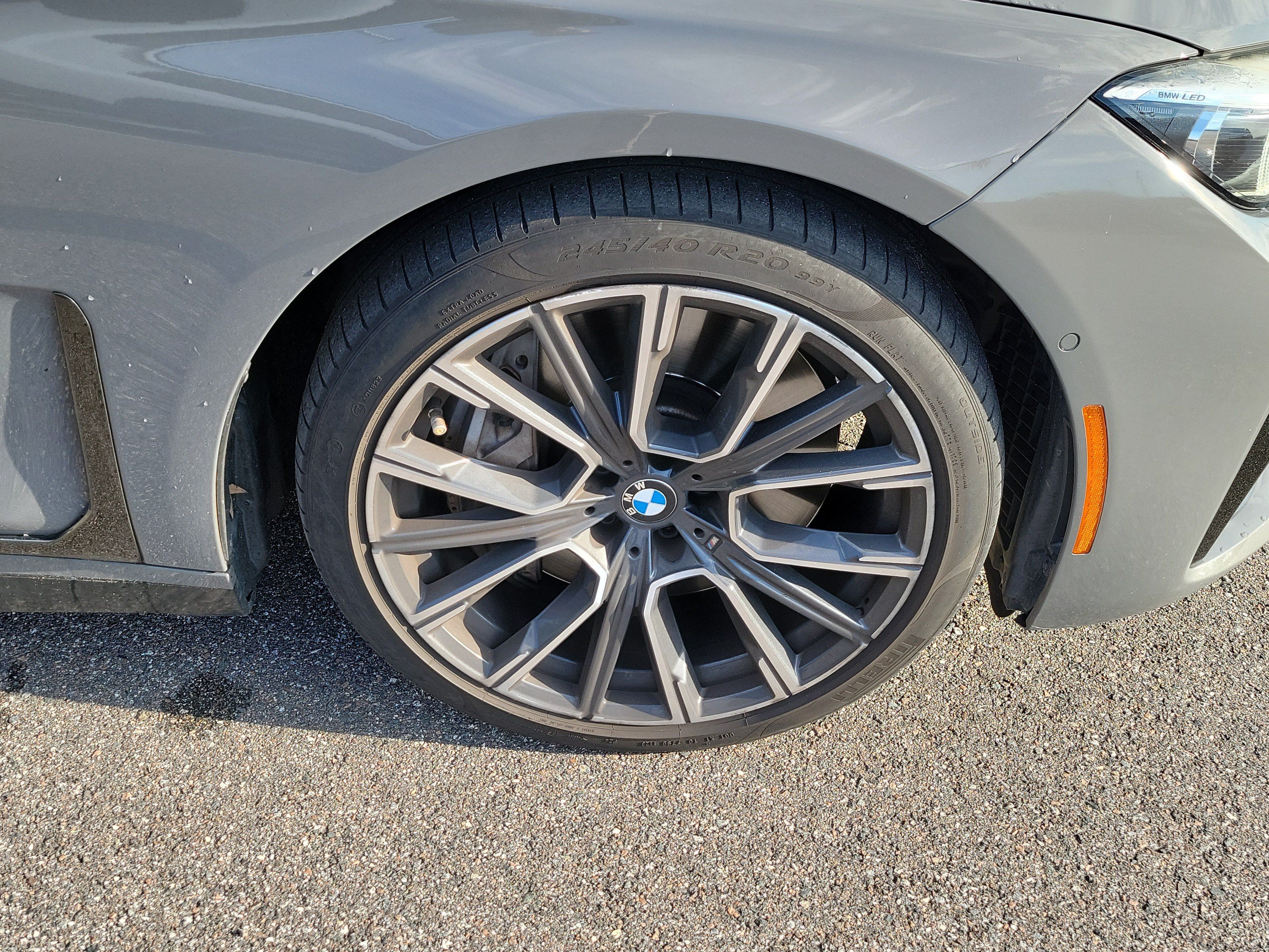 Used 2020 BMW 750i xDrive w/ Executive Package AWD/4WD image 41