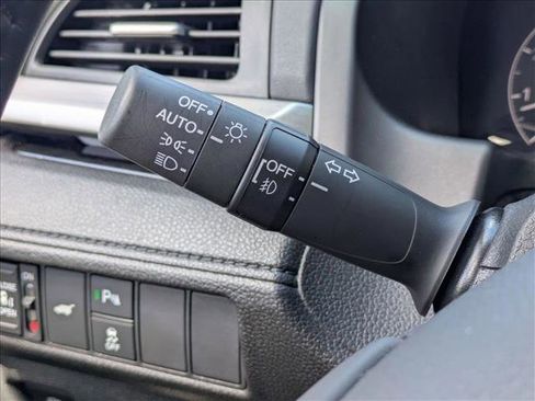 Used 2025 Honda Odyssey Touring image 11