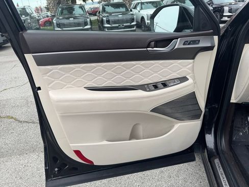 Used 2020 Hyundai Palisade Limited image 11