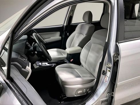 Used 2014 Subaru Forester 2.5i Premium w/ All-Weather Package image 20