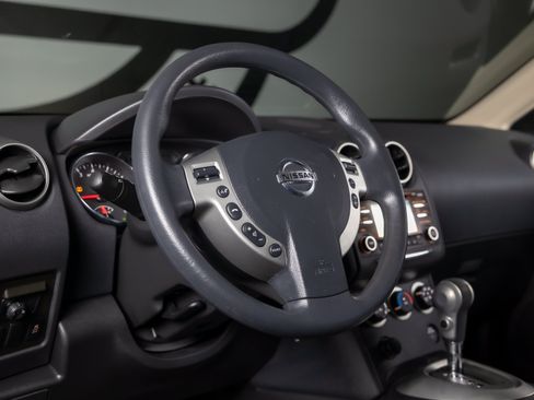 Used 2015 Nissan Rogue S w/ Convenience Package FWD image 22