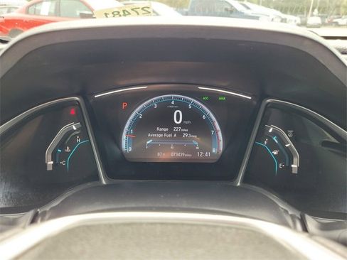 Used 2019 Honda Civic Touring image 29