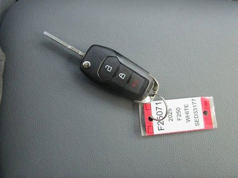 New 2025 Ford F250 XL w/ FX4 Off-Road Package image 41