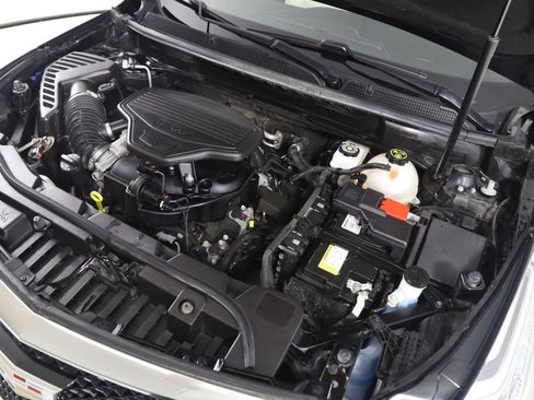 Used 2023 Cadillac XT5 Sportv w/ LPO, Floor Liner Package AWD/4WD image 21