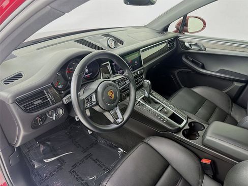 Used 2021 Porsche Macan GTS image 4