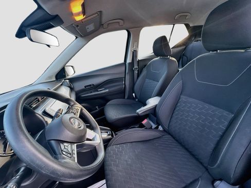 Used 2022 Nissan Kicks S FWD image 20