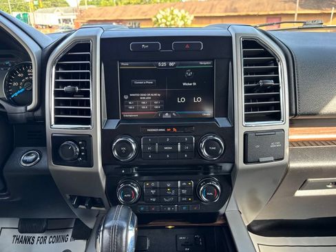 Used 2015 Ford F150 Lariat AWD/4WD image 31