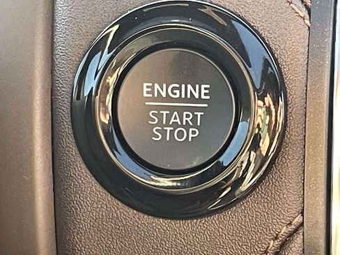 Used 2025 Ford Expedition Max King Ranch image 26