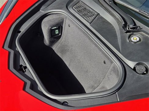 Certified 2021 Chevrolet Corvette Stingray w/ Z51 Performance Package image 15